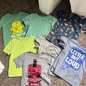 Bundle of assorted boys 4T t-shirts